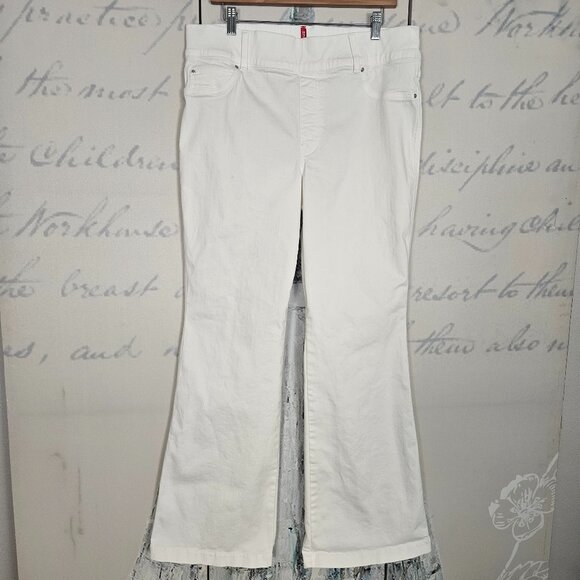 SPANX Jeans High Rise Flare Leg Pull On White Plus Size 1X - Picture 2 of 9